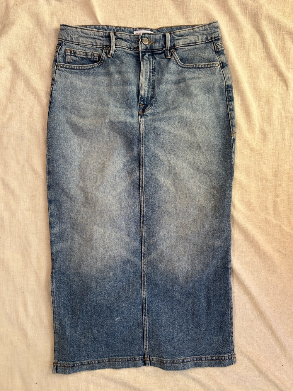Good American Light Blue Denim Midi Skirt with Side Slits - Picture 3 of 8
